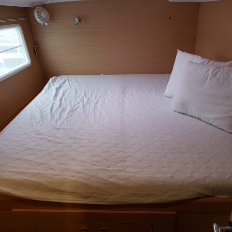 Chateau Aft Cabin