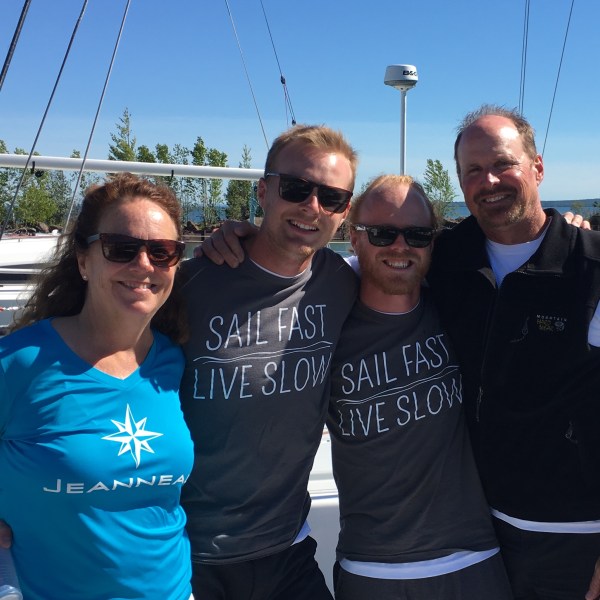 Group photo of the Kalow family, owners of Superior Charters
