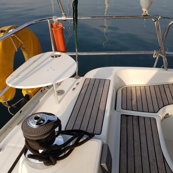 Summerland Catbird Seat