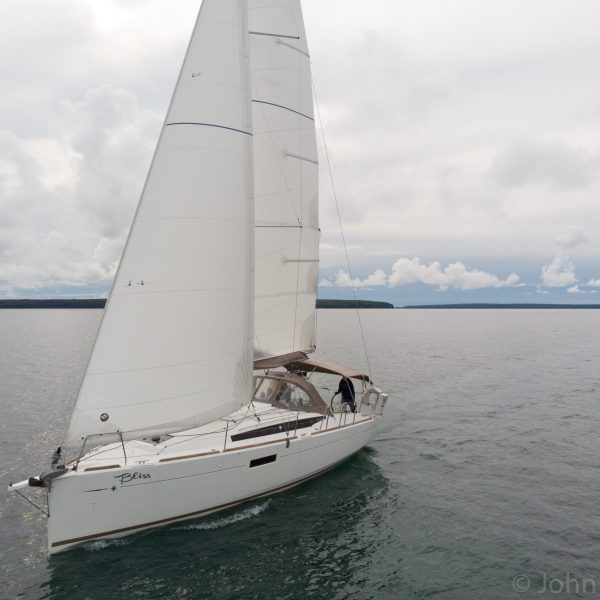 a small boat in a body of water